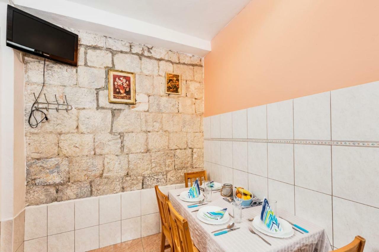Guest House Ivona سبليت المظهر الخارجي الصورة